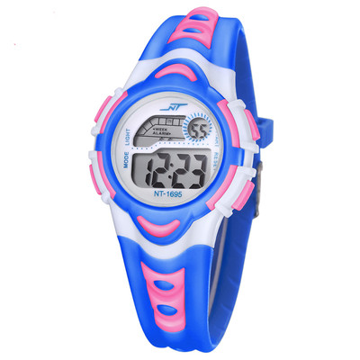 Gyermek sport-napi karóra több színben