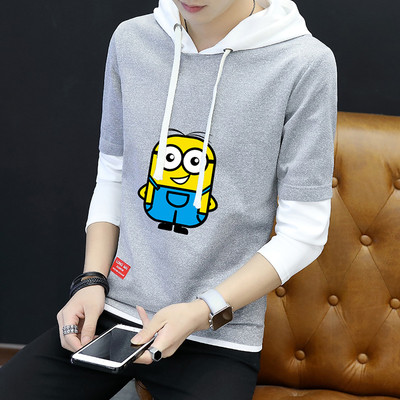 Спортно-ежедневна мъжка блуза с качулка и цветна апликация