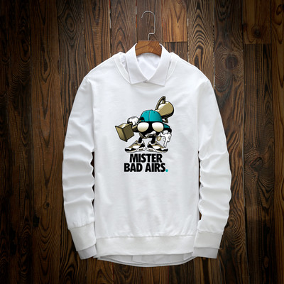 Η casual μπλούζα των ανδρών σε διάφορα χρώματα