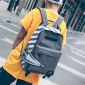 Κομψό σακίδιο ανδρών σε διάφορα χρώματα