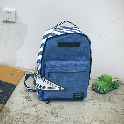 Κομψό σακίδιο ανδρών σε διάφορα χρώματα