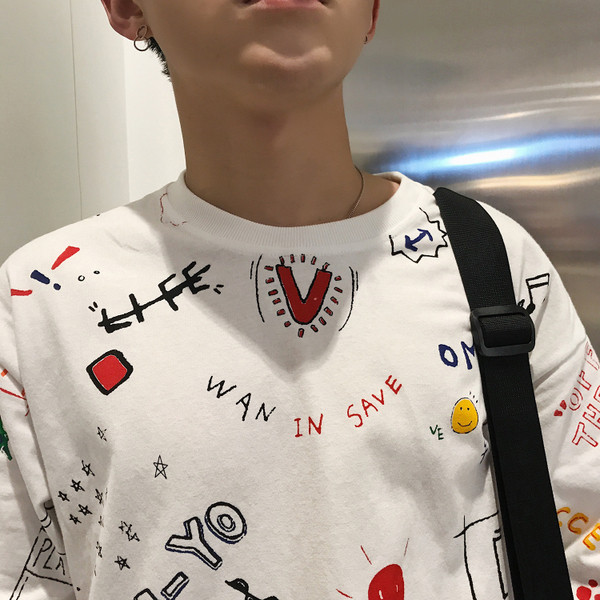 Мъжка тениска с О-образно деколте и десен в бял и сив цвят