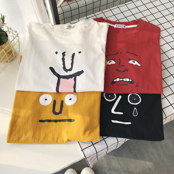 Tricou casual barbatesc cu aplicatie in patru modele