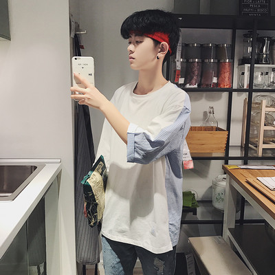 Tricou barbatesc model larg in alb si negru cu maneci 3/4 si elemente cu dungi