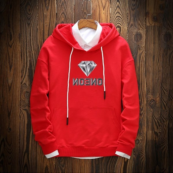 Bluza barbateasca moderna cu gluga si buzunar in mai multe culori