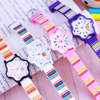 Детски часовник за момичета с многоцветна каишка - Цвете