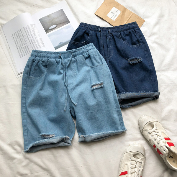 Pantaloni scurți pentru bărbați în două culori