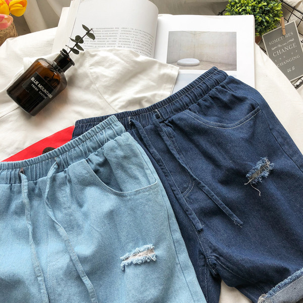 Pantaloni scurți pentru bărbați în două culori