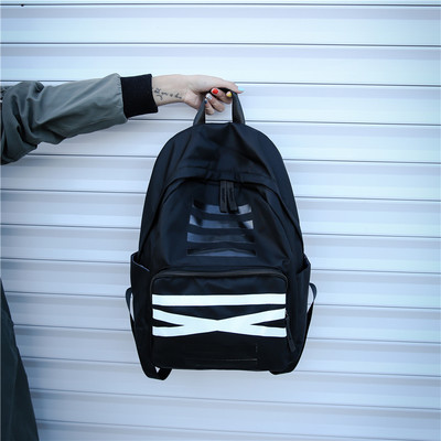 Άνετο σακίδιο unisex σε διάφορα χρώματα, κατάλληλο για καθημερινή ζωή