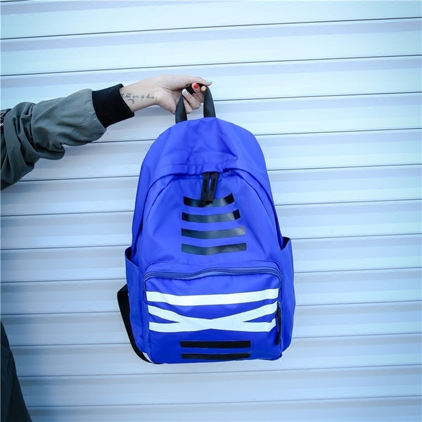 Άνετο σακίδιο unisex σε διάφορα χρώματα, κατάλληλο για καθημερινή ζωή