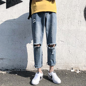 Blugi pentru bărbați de culoare deschisă, potriviti pentru utilizarea de zi cu zi