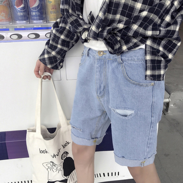 Pantaloni scurți pentru bărbați de culoare deschisă, potriviti pentru utilizarea de zi cu zi