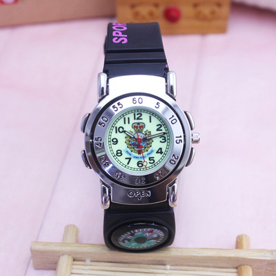 Детски спортно-ежедневен часовник с декорация компас