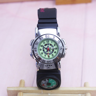 Детски спортно-ежедневен часовник с декорация компас