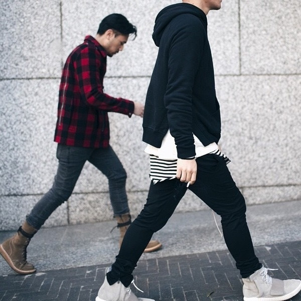 Модерна мъжка блуза асиметричен модел в няколко цвята 