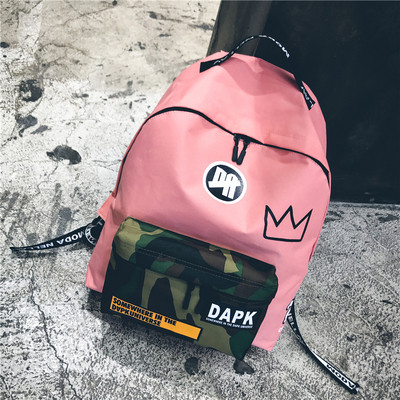 Унисекс раница с апликации в няколко цвята