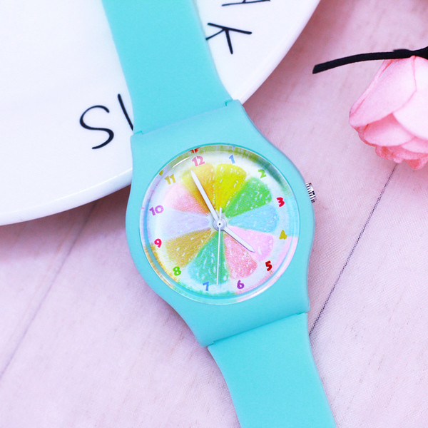 Ceas modern pentru fete pentru copii cu cadran colorat