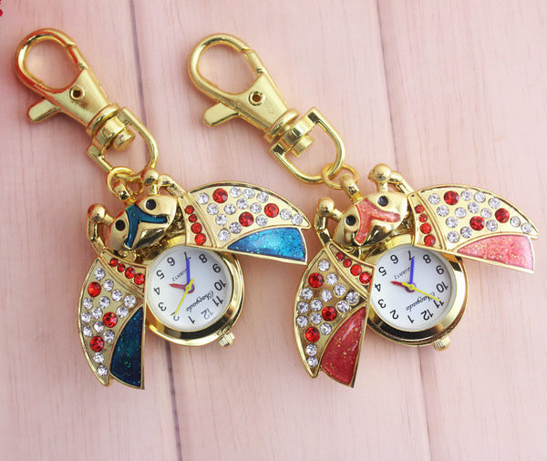 Παιδικό ρολόι με διακοσμητικές πέτρες σε σχήμα ζώου