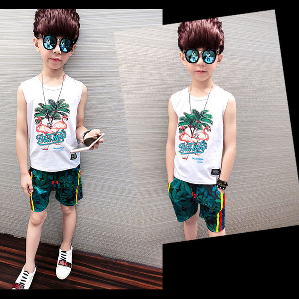 Vesta zilnica pentru copii pentru un baiat cu imprimeu in alb si negru