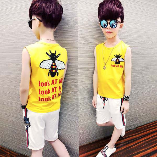 Maieu pentru copii cu inscripție și broderie de culoare galbenă