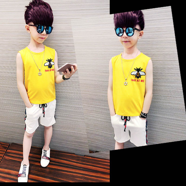 Maieu pentru copii cu inscripție și broderie de culoare galbenă