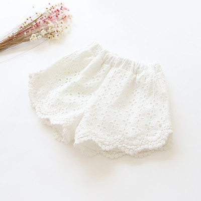 Παιδικά κοντό παντελόνια δαντέλας σε τρία χρώματα