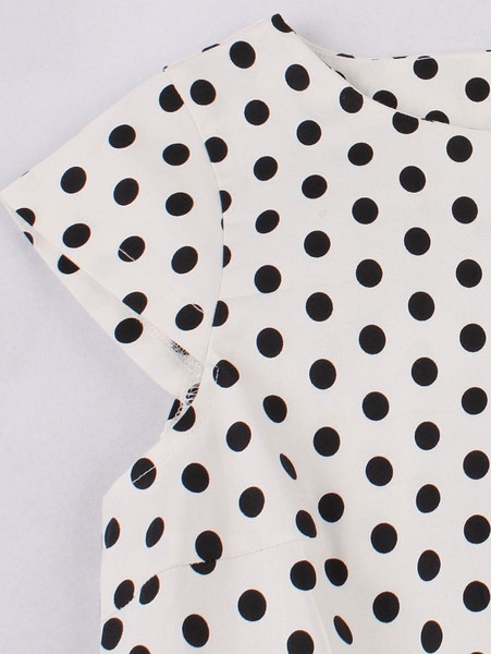 Rochie modernă de damă cu mâneci japoneze croite model în alb