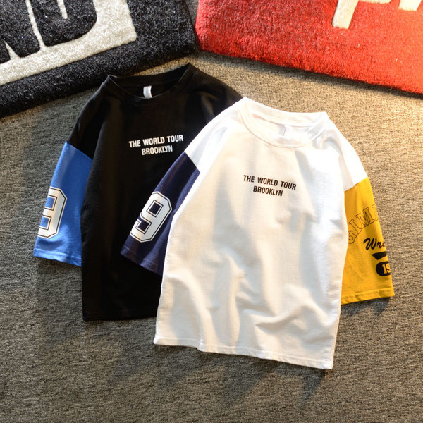 Παιδικό μπλουζάκι με λευκό και μαύρο χρώμα