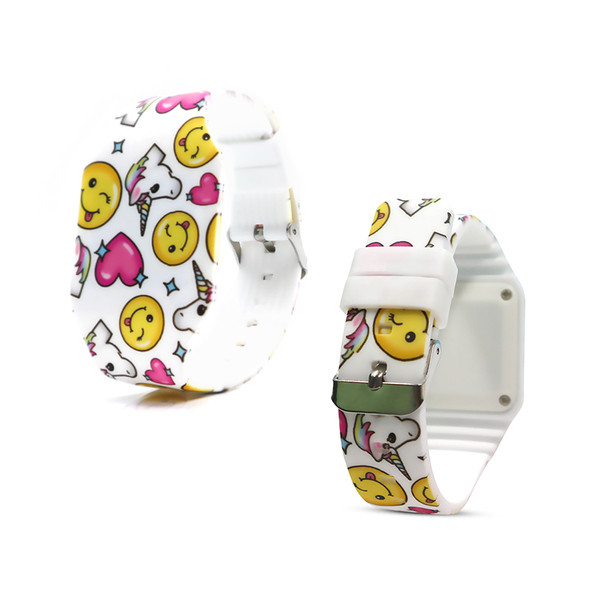 Детски светещ часовник в два цвята 