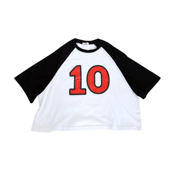 Tricou sport pentru copii pentru un baiat alb cu aplicatie