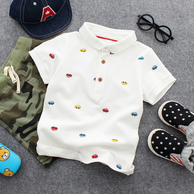 Καθημερινό παιδικό μπλουζάκι για ένα αγόρι με κολάρο σε διάφορα μοντέλα