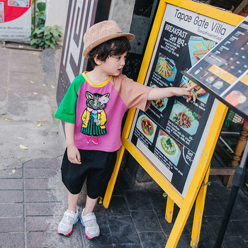 Πολύχρωμο παιδικό μπλουζάκι με κεντήματα κατάλληλο για αγόρι και κορίτσι