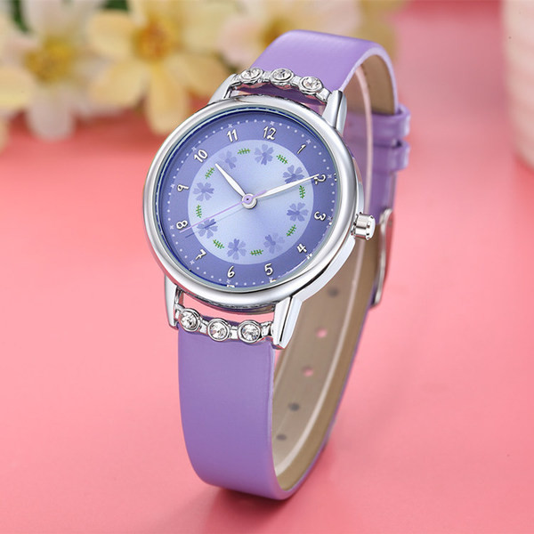 Gyerekóra több színben, díszkövekkel