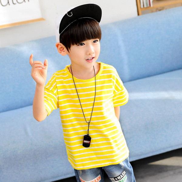 Раирана детска тениска в син, зелен и жълт цвят