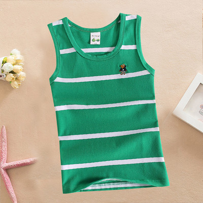 Több színben hímzéssel ellátott csíkos gyerekcipő fiúnak