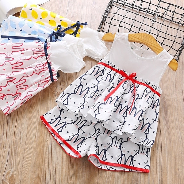 Детски комплект включващ потник и панталони с апликация