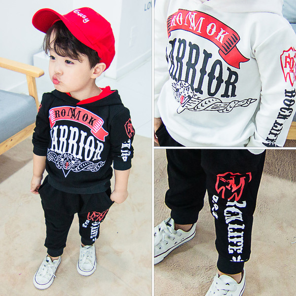 Детски суичър с качулка и панталон в два цвята  и надпис