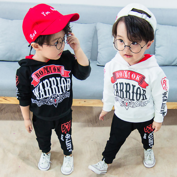 Детски суичър с качулка и панталон в два цвята  и надпис