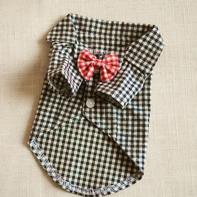 Κομψό πουκάμισο κατοικίδιων ζώων σε τέσσερα χρώματα