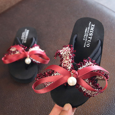 Παιδικά παντόφλες για κυρίες και μαργαριτάρια