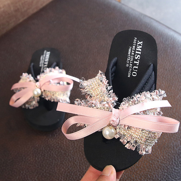 Παιδικά παντόφλες για κυρίες και μαργαριτάρια