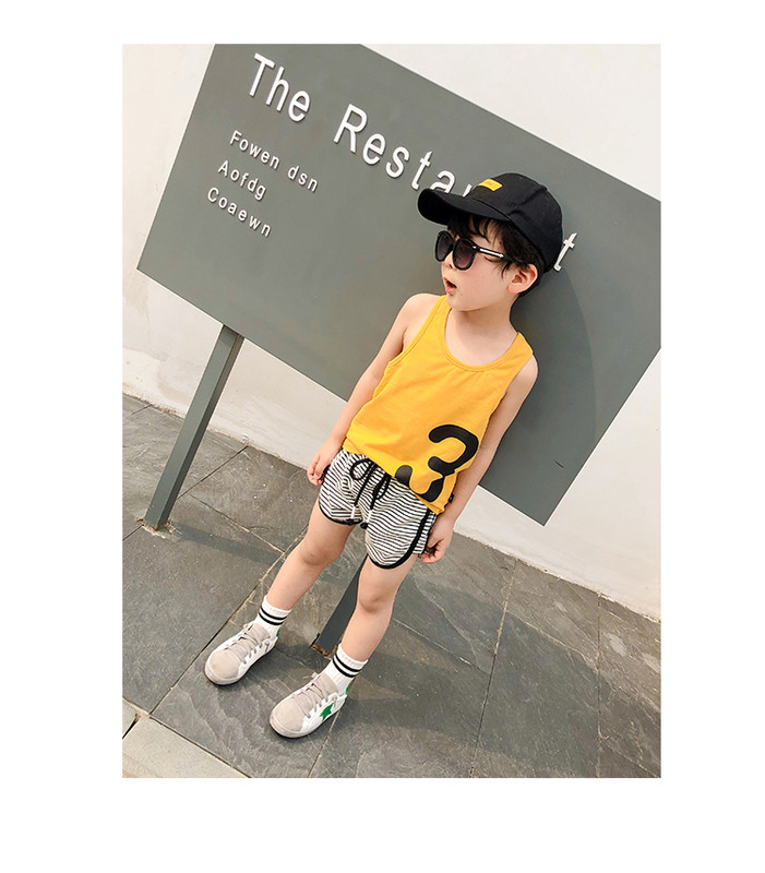 Maieu pentru copii din bumbac pentru un baiat in diferite culori si aplicatii