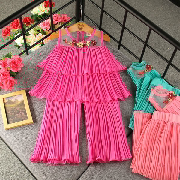 Set copii modern pentru fete - maiou cu broderie si pantaloni