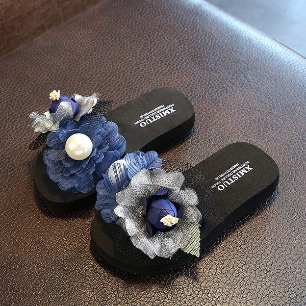 Παιδικά παντόφλες για τα κορίτσια σε διαφορετικά χρώματα