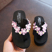 Τρέχουσες παιδικές παντόφλες για κορίτσια με λουλούδια