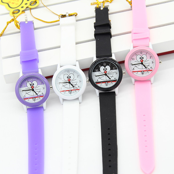 Ceas pentru copii in patru culori