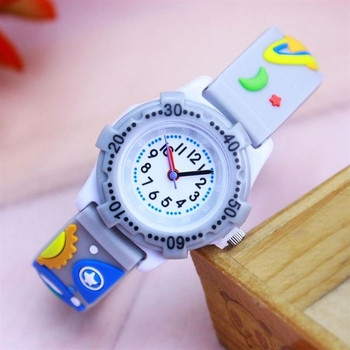 Детски часовник за момчета в три цвята 