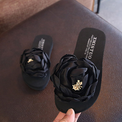 Παιδικά παντόφλες για τα κορίτσια με τριαντάφυλλο σε διαφορετικά χρώματα