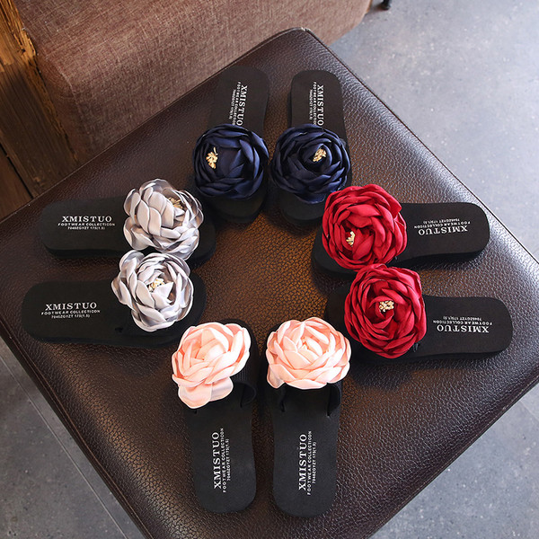 Παιδικά παντόφλες για τα κορίτσια με τριαντάφυλλο σε διαφορετικά χρώματα