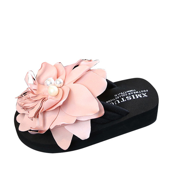 Детски чехли с флорален мотив в светъл цвят